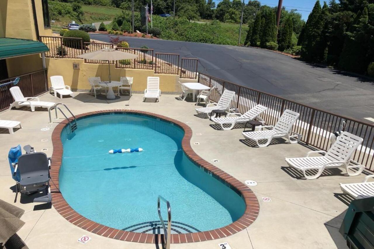 Quality Inn Hillsville Exteriér fotografie